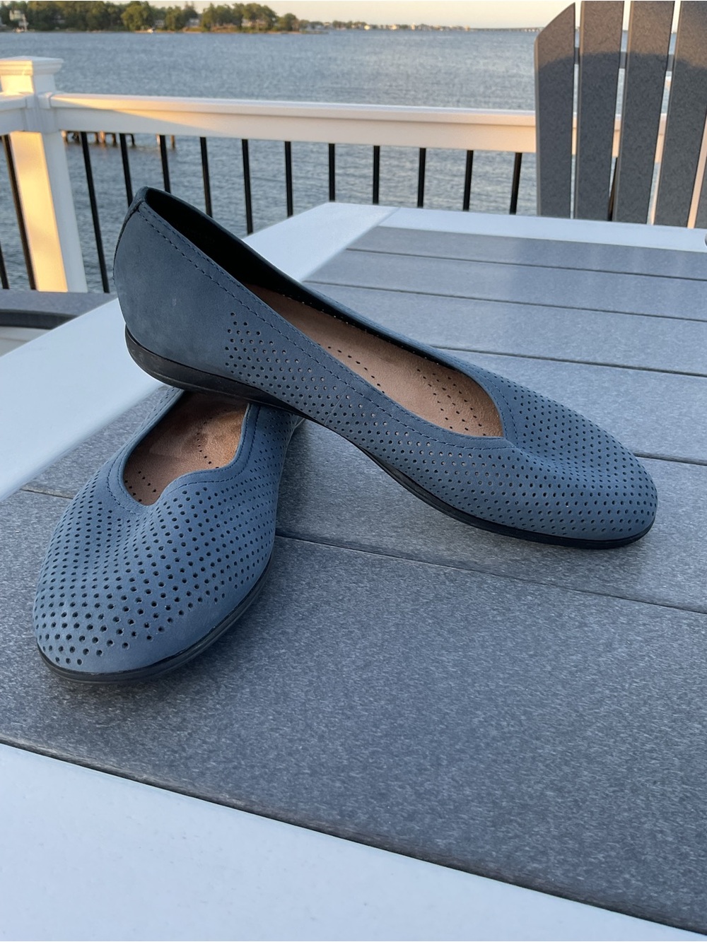 Trotters Perforated Slate Blue Slip-On Flats, New w/o Tags - Picture 3 of 4